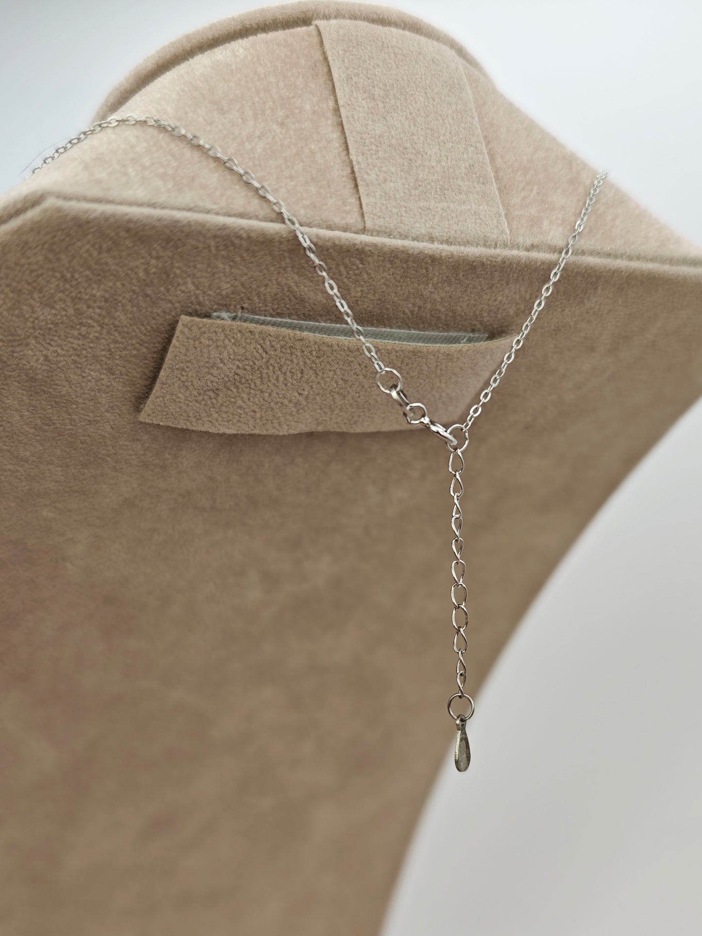 Collana NOMÉLYS