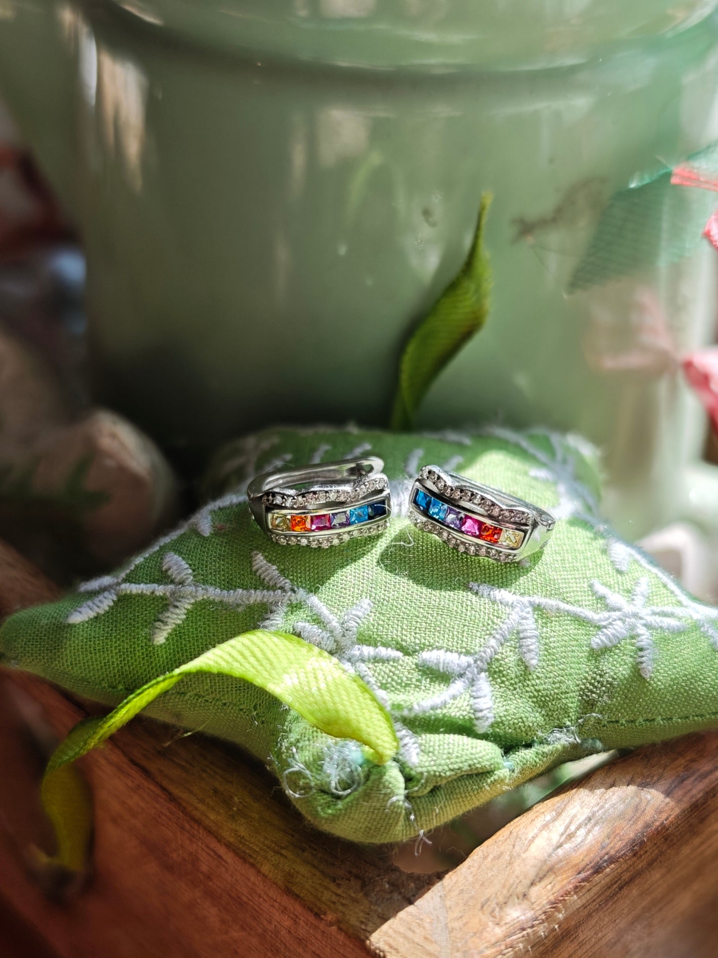 Collana NOMÉLYS